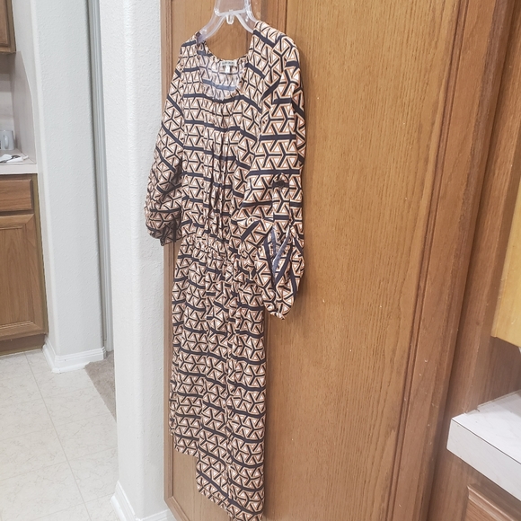 Collective concepts s geo print button tab sleeve gathered scoop defined waist - Picture 8 of 10